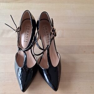 Journee Collection Black Patent Leather Women's Heels